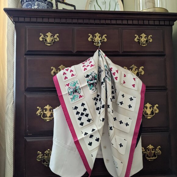 Hermes "Jeu de Cartes" Scarf, 90 cm - Picture 4 of 12